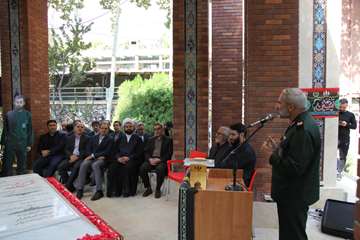 مراسم رونمایی از یادمان شهدای گمنام